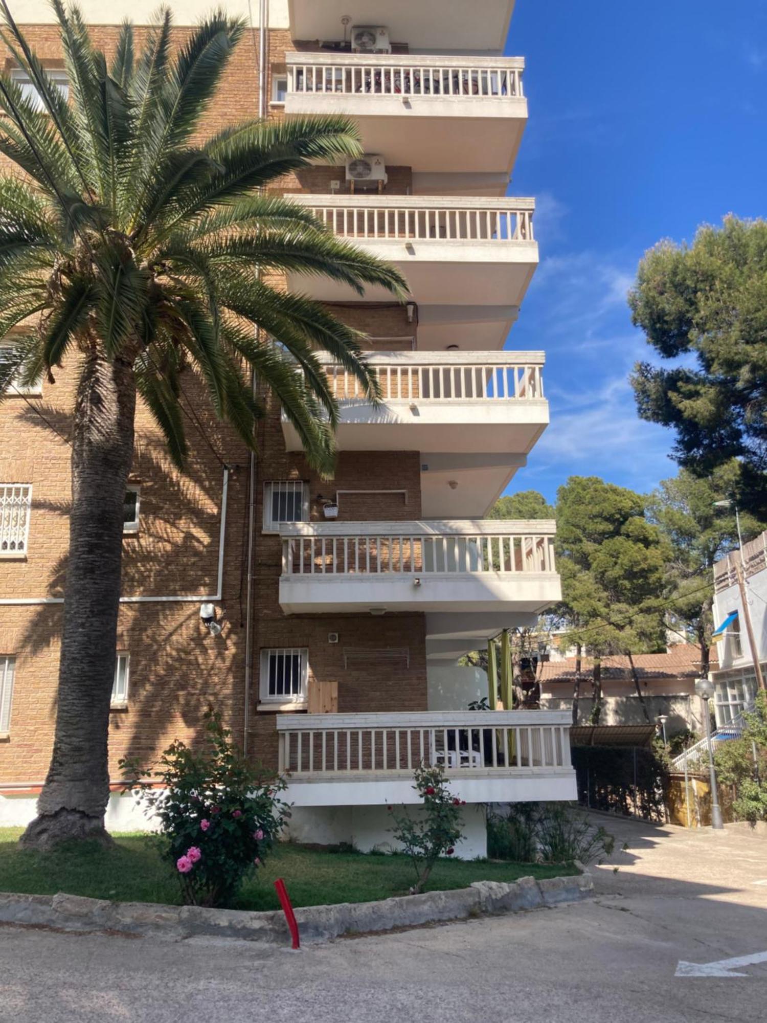Appartement Vue Mer Avec Piscine Et Wifi Salou Eksteriør bilde