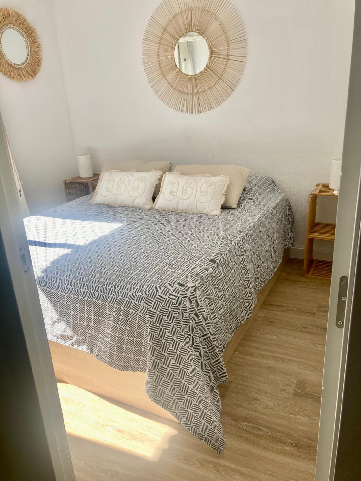 Appartement Vue Mer Avec Piscine Et Wifi Salou Eksteriør bilde